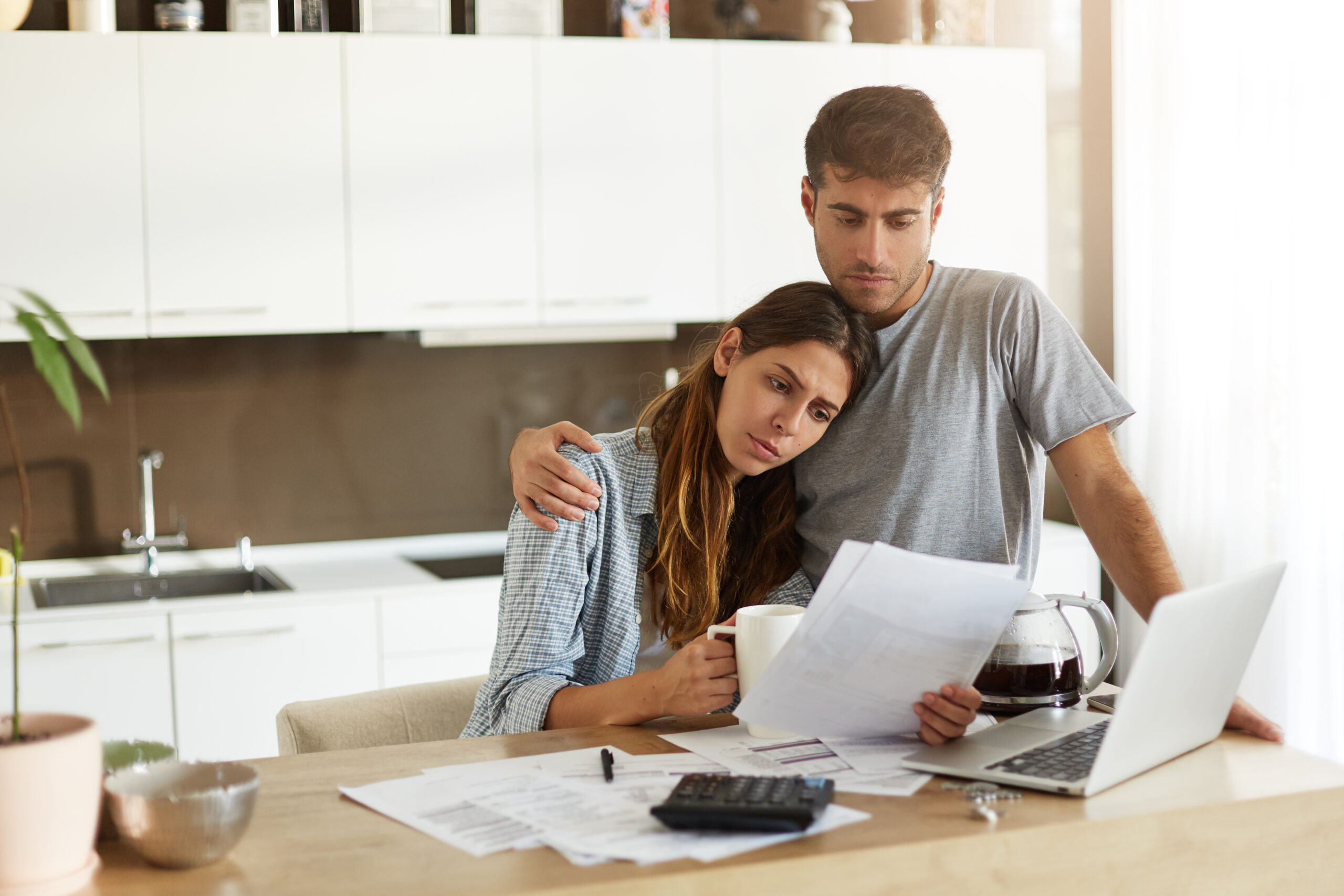 how to afford surrogacy